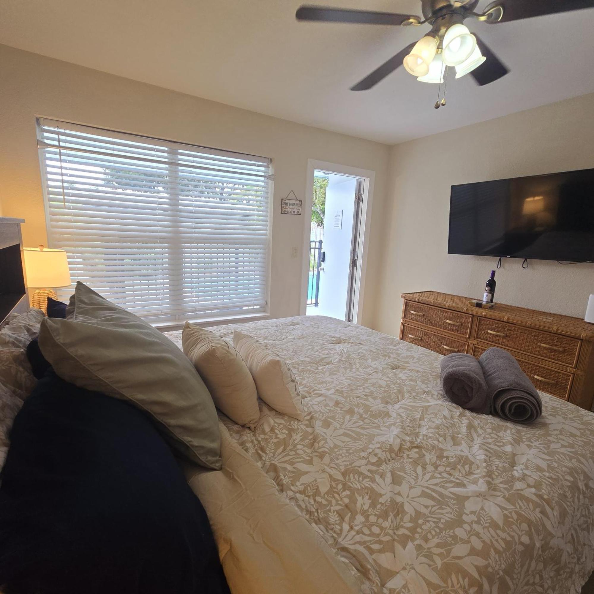 פורט לודרדייל Equipped House W Pool & Patios, Near The Beaches, Prime Location- Ideal For Small Families, Coastal Haven מראה חיצוני תמונה