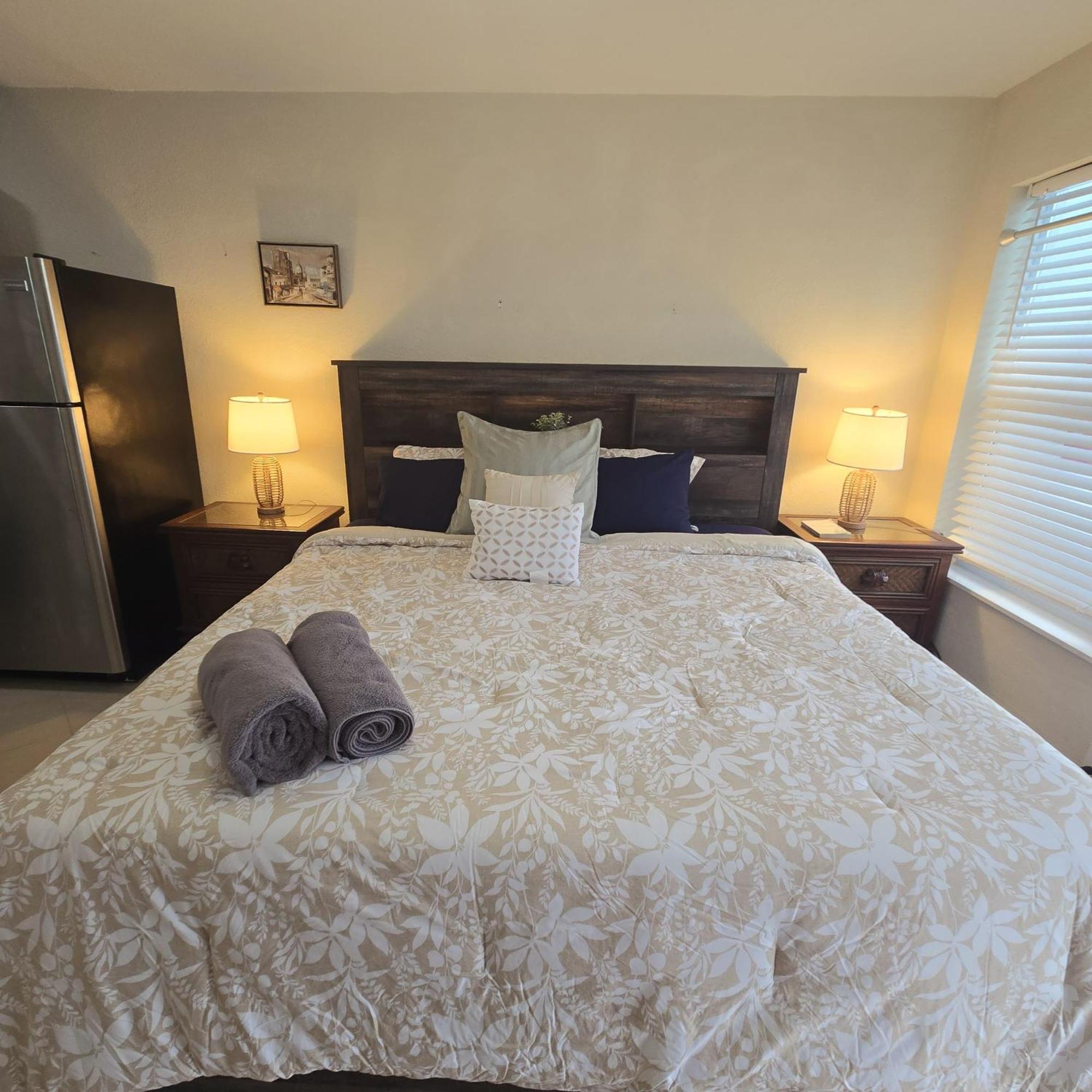 פורט לודרדייל Equipped House W Pool & Patios, Near The Beaches, Prime Location- Ideal For Small Families, Coastal Haven מראה חיצוני תמונה