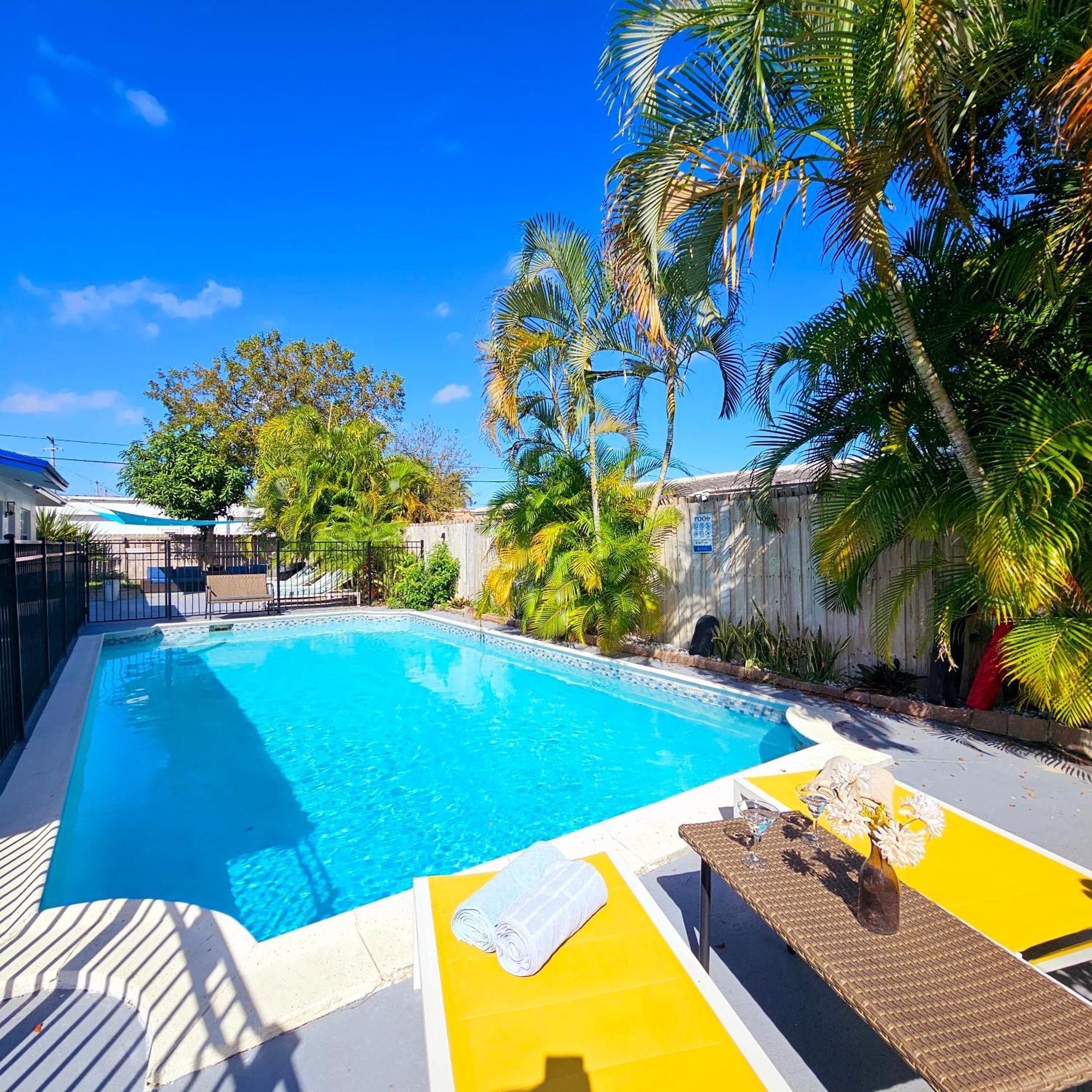פורט לודרדייל Equipped House W Pool & Patios, Near The Beaches, Prime Location- Ideal For Small Families, Coastal Haven מראה חיצוני תמונה